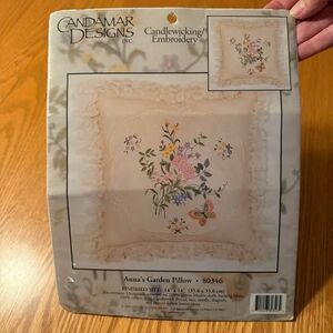 New Embroidery Candlewicking Kit Candamar Designs Pillow 1999